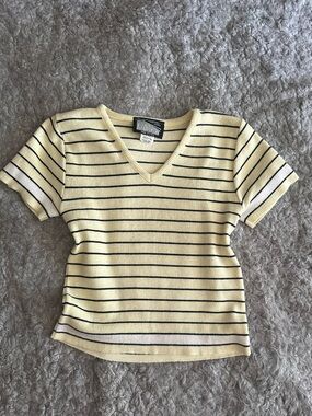Yellow Striped V-Neck Short Sleeve Tee